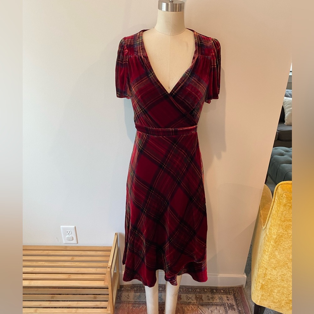 BETSEY JOHNSON Red plaid wrap dress